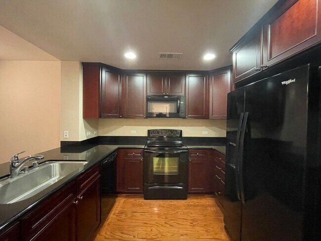 809 Auzerais Ave San Jose, CA 95126 photo 2