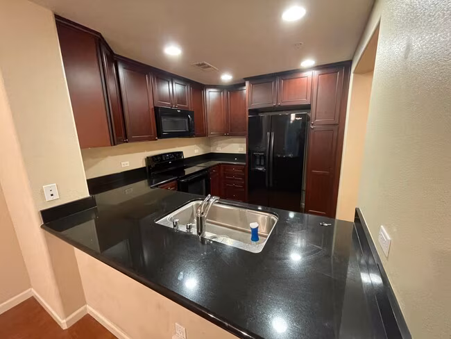 809 Auzerais Ave San Jose, CA 95126 photo 4