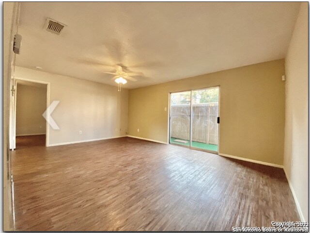 4119 Castlewood San Antonio, TX 78229 photo 4