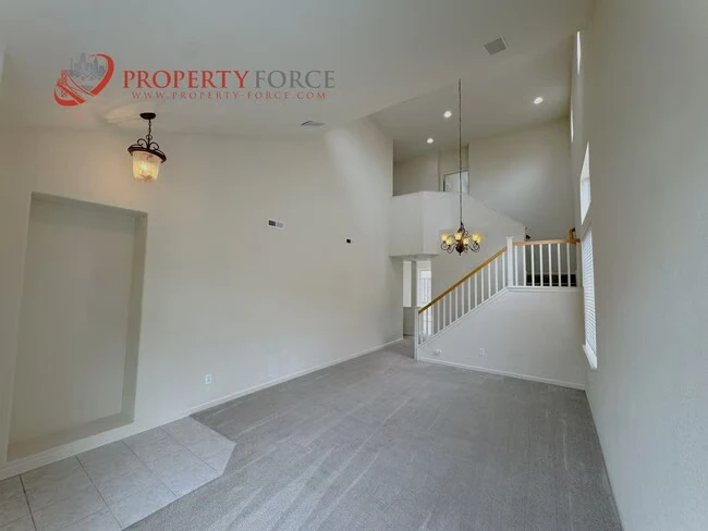 31 Cymbidium Cir South San Francisco, CA 94080 photo 4