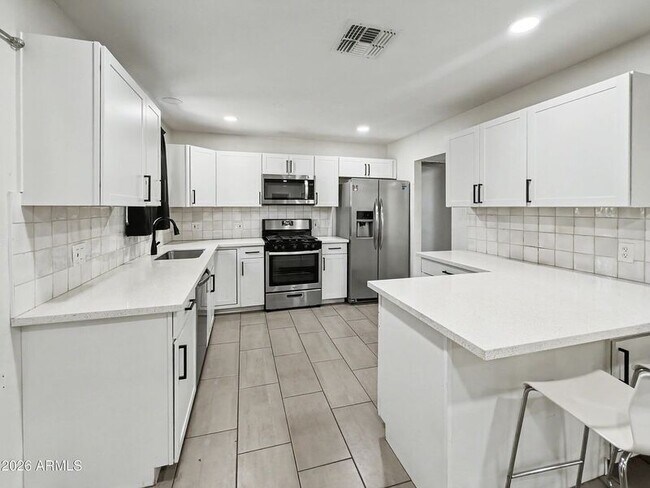1542 W 5th Pl Tempe, AZ 85281 photo 5