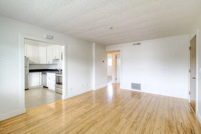 1532 Atlanta Ct Santa Rosa, CA 95405 photo 5