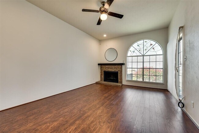 125 Henry M Chandler Drive, Rockwall, TX 75032 photo 5