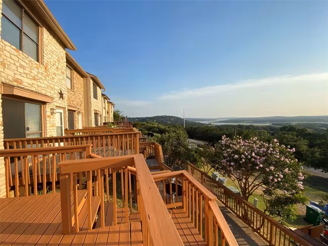 21461 Coyote Trail Lago Vista, TX 78645 photo 4