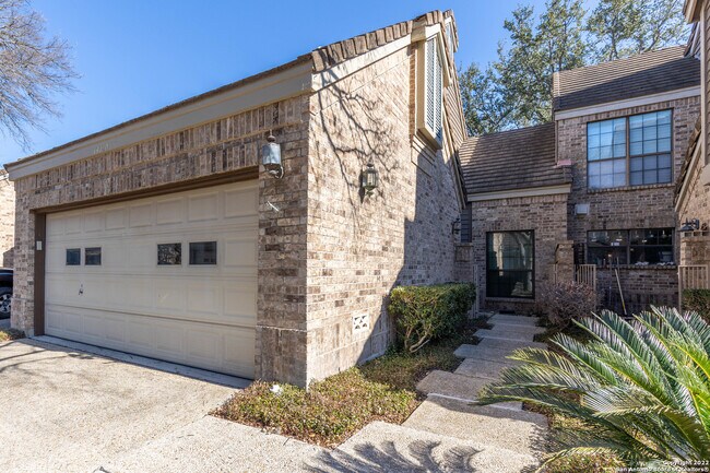 14110 Vistawood San Antonio, TX 78249 photo 2
