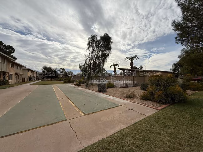 4613 S Mill Ave Tempe, AZ 85282 photo 3