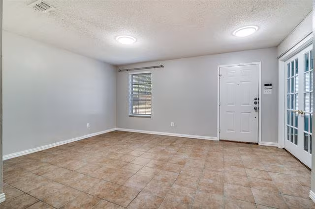 1519 Greenbrook Dr Rockwall, TX 75032 photo 2