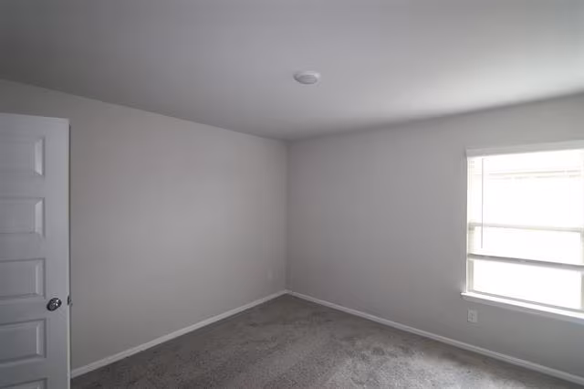 13068 Yellowstone Way, Providence Village, TX 76227 photo 4