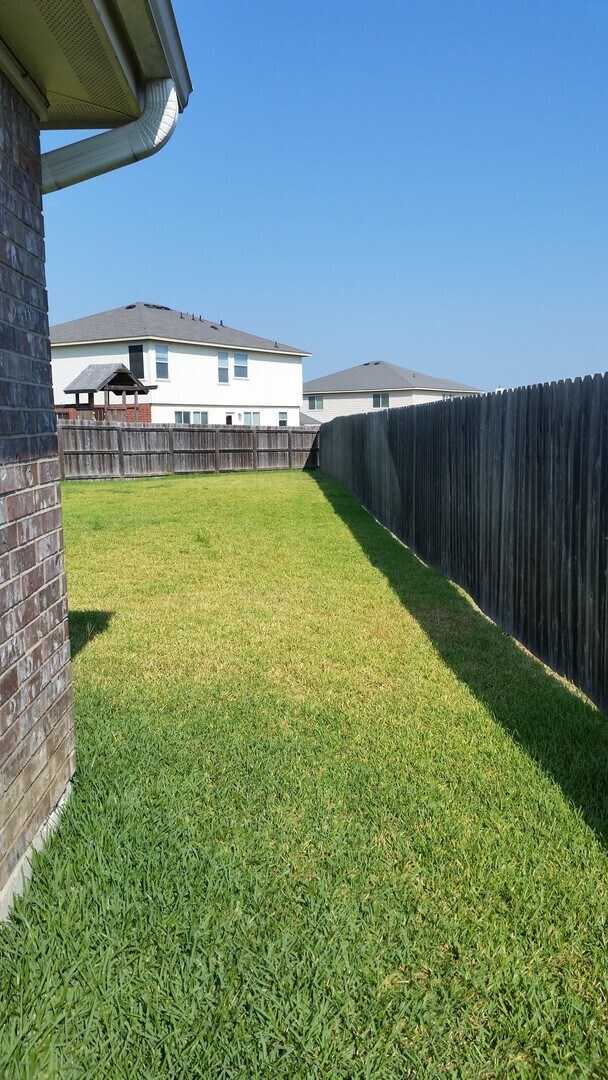 2009 Charleston Ct Killeen, TX 76542 photo 2