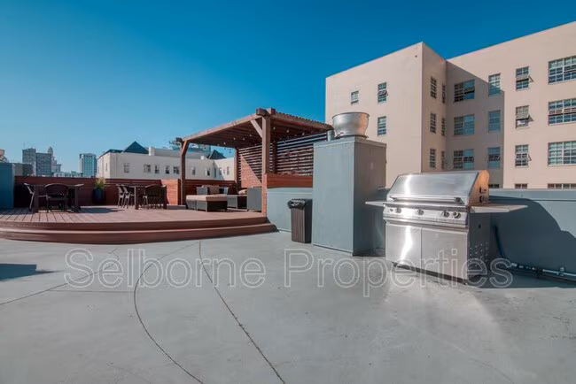 1401 Jackson St, Oakland (Single Family) photo 5