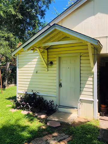 518 West Sycamore Street, Denton, TX 76201 photo 3