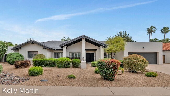 12823 N 78th St Scottsdale, AZ 85260 photo 2