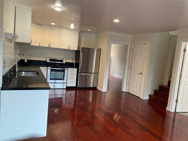 3423 Catalina Ave Alameda, CA 94502 photo 5