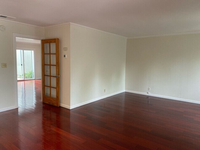 3423 Catalina Ave Alameda, CA 94502 photo 4