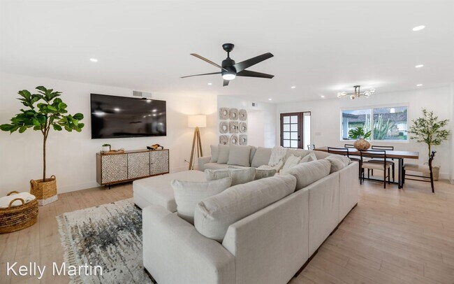 5311 N Woodmere Fairway Scottsdale, AZ 85250 photo 2