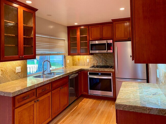 20177 Northbrook Square, Cupertino, CA 95014 photo 4