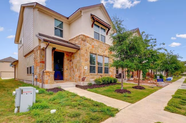 188 Diamond Point Dr Dripping Springs, TX 78620 photo 2