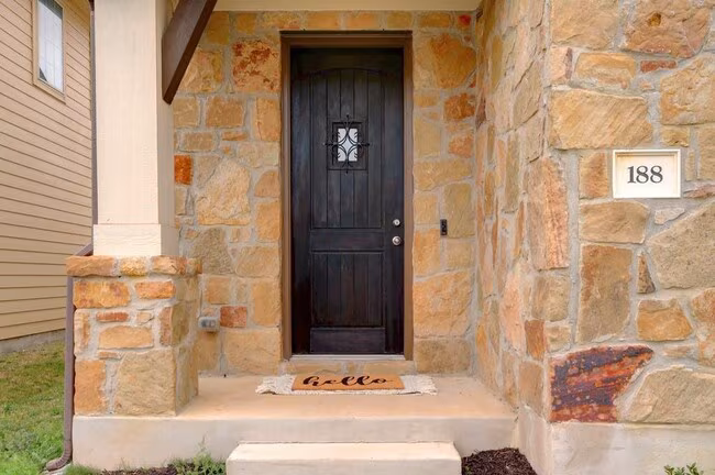 188 Diamond Point Dr Dripping Springs, TX 78620 photo 5
