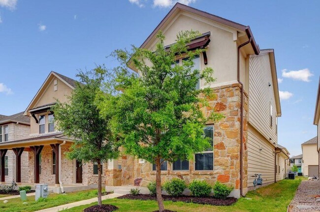 188 Diamond Point Dr Dripping Springs, TX 78620 photo 3