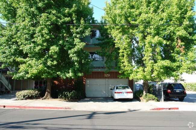 129 Lorton Avenue, Burlingame, CA 94010 photo 3