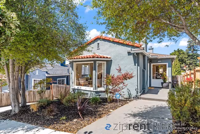 2921 Rawson Street, Oakland, CA 94619 photo 2