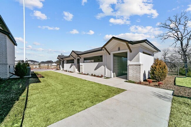 920 Imperial Blvd McKinney, TX 75071 photo 2