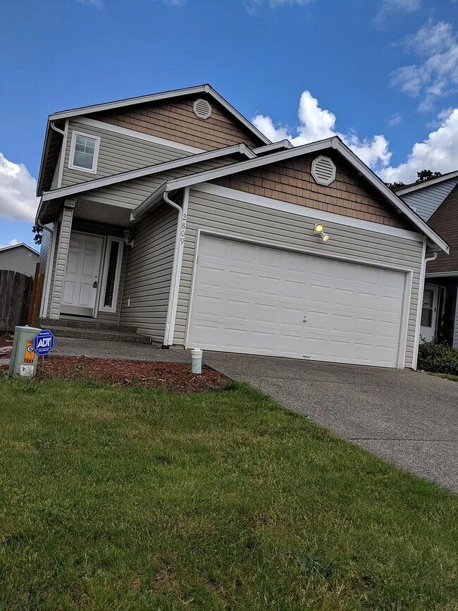 2809 186th St E Tacoma, WA 98445 photo 2