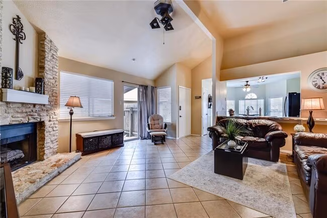 8903 Shattuck Cove Austin, TX 78717 photo 5