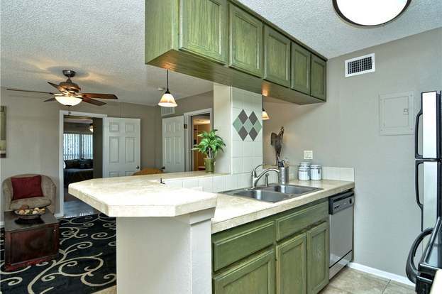 2220 Leon St Austin, TX 78705 photo 2