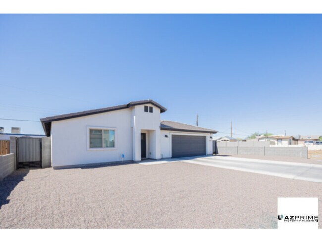 2547 E Illini St Phoenix, AZ 85040 photo 3