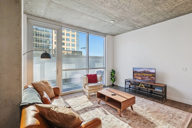 Adeline Luxury Living photo 2