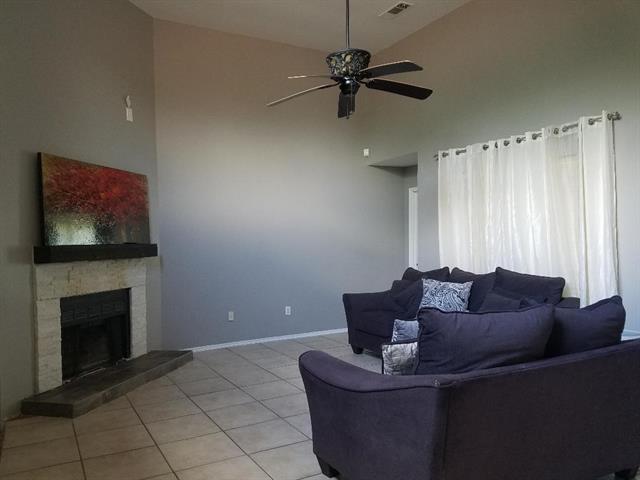 8814 Pine Forest Drive, Rowlett, TX 75088 photo 5