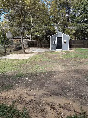 2715 Grafton Avenue, Dallas, TX 75211 photo 2