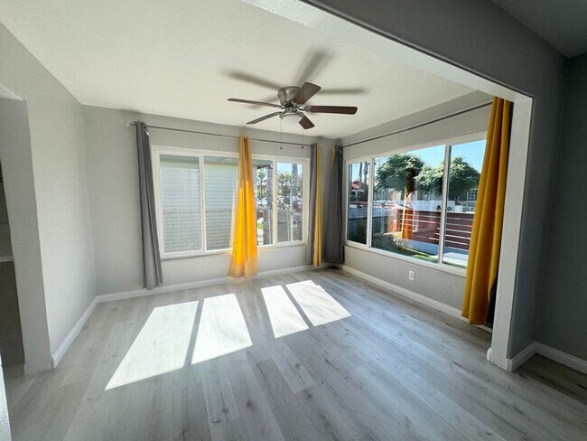 322 Garfield St Oceanside, CA 92054 photo 4