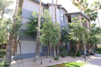2025 E Campbell Ave Phoenix, AZ 85016 photo 2