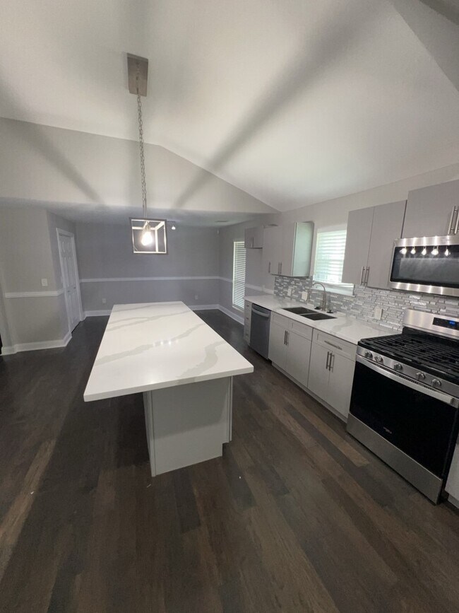 401 Walton Street, Houston, TX 77009 photo 5