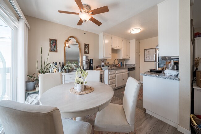 3928 Kendall St San Diego, CA 92109 photo 4