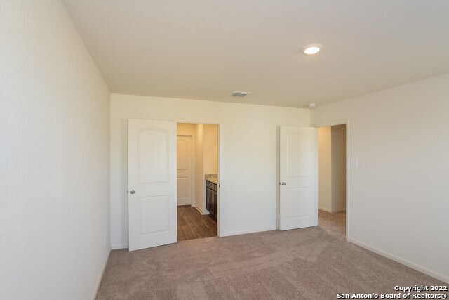 11934 Lake Park San Antonio, TX 78252 photo 4