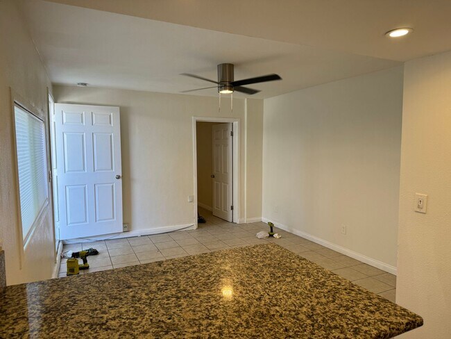 302 Sycamore Rd San Diego, CA 92173 photo 3