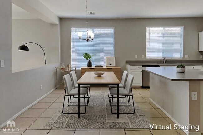 6834 S 30th Ln Phoenix, AZ 85041 photo 5