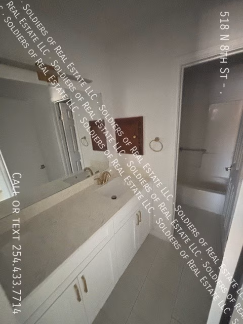 518 N 8th St Temple, TX 76501 photo 5