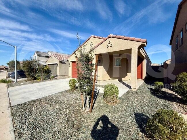 40558 W Sunland Dr Maricopa, AZ 85138 photo 2