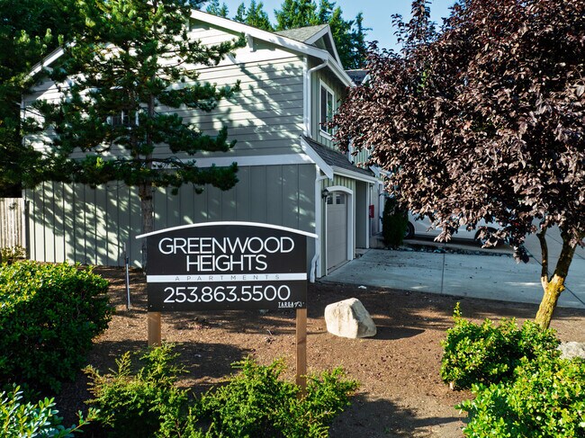Greenwood Heights photo 3