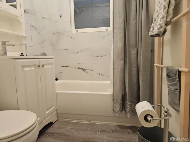 1145 Pine St San Francisco, CA 94109 photo 3
