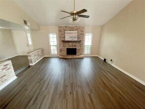 1452 Colmar Dr Plano, TX 75023 photo 3