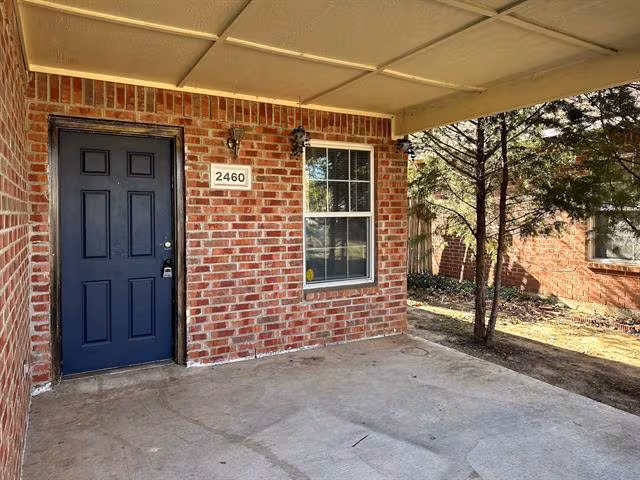 2460 Chinkapin Way, Dallas, TX 75212 photo 2