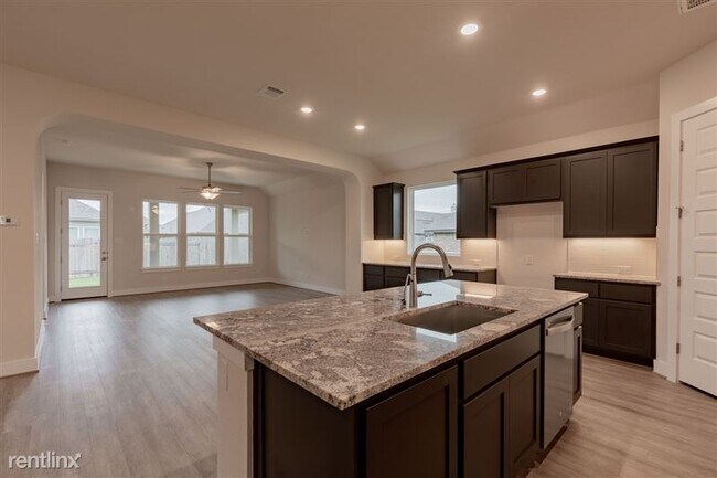 3804 Sandhill Crane Dr Pflugerville, TX 78660 photo 4
