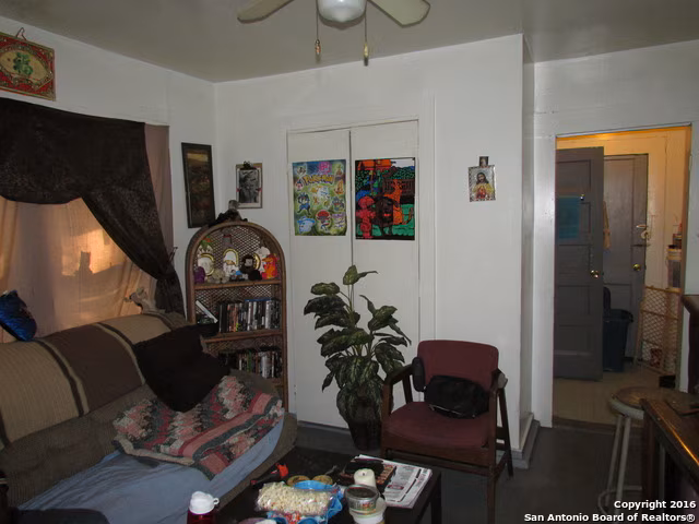 620 Potomac St San Antonio, TX 78202 photo 4