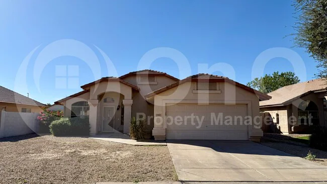 2283 E Smoke Tree Rd Gilbert, AZ 85296 photo 2