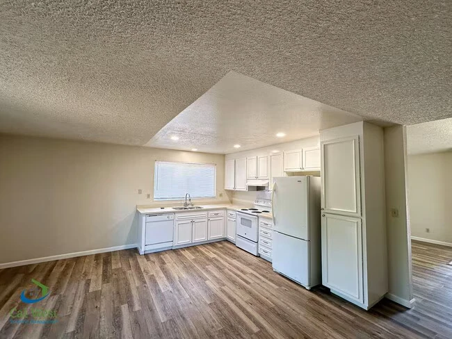 421 Gwinn Court, San Jose, CA 95111 photo 4